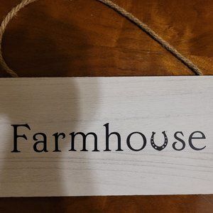 Beautiful custom Farmhouse Design wall hanging